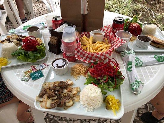 Salut Cafe e Restaurante